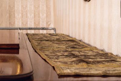 Sendero de mesa sala 1820