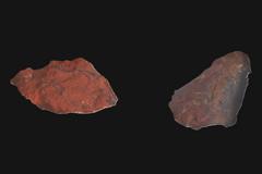 Fragmento de ocre rojo